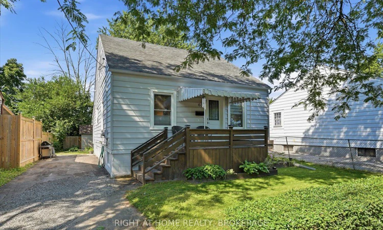 63 Plymouth Avenue