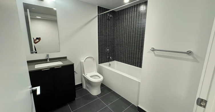 319-1 Jarvis Street, Hamilton, ON, L8R 0A8 - 11