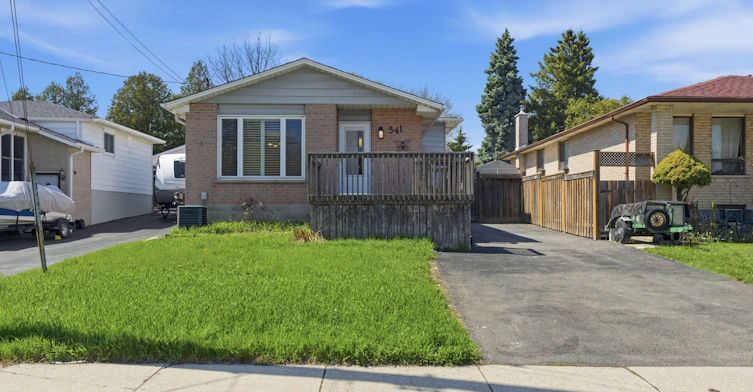 Upper-341 Rexford Drive, Hamilton, ON, L8W 1W2