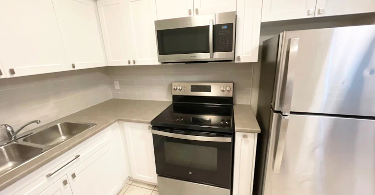 108-111 Market Street, Hamilton, ON, L8R 3K2 - 8