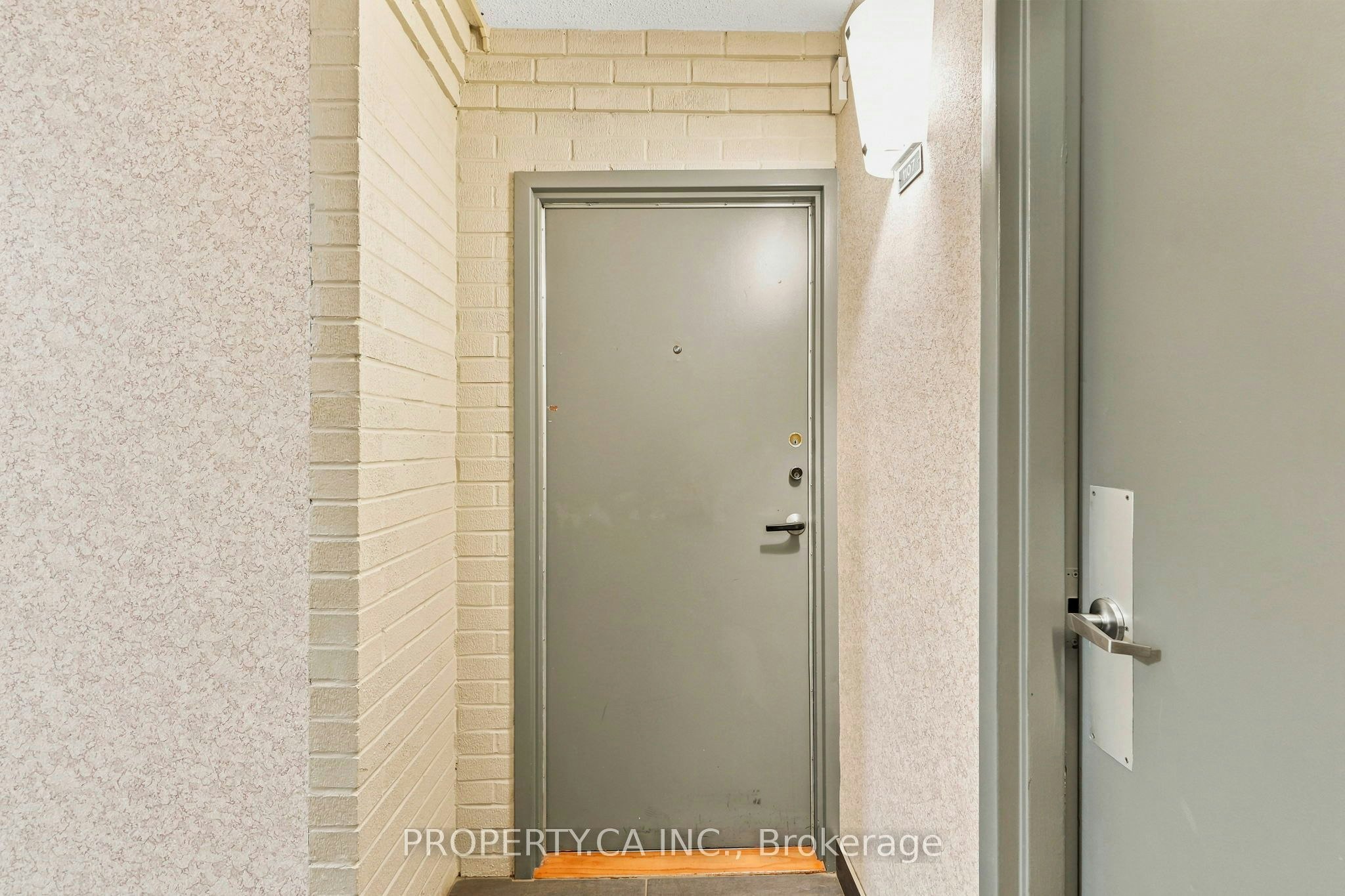 1107-1964 Main Street W, Hamilton, ON, L8S 1J5 - 3