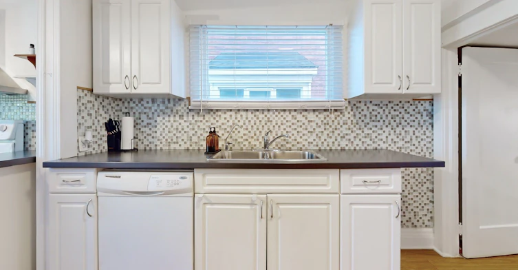 14 Myrtle Avenue, Welland, ON, L3B 2A9 - 5