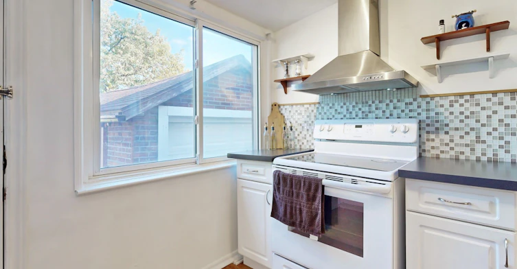 14 Myrtle Avenue, Welland, ON, L3B 2A9 - 8