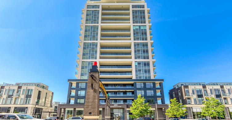 1103-385 Winston Road, Grimsby, ON, L3M 0J3