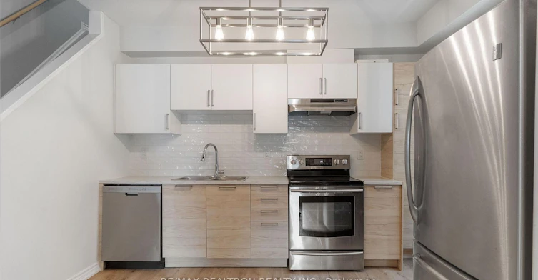 1-1045 Cannon Street E, Hamilton, ON, L8L 2H4 - 8