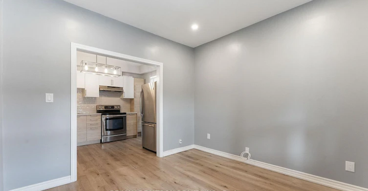 1-1045 Cannon Street E, Hamilton, ON, L8L 2H4 - 11