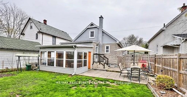5759 Emery Street, Niagara Falls, ON, L2G 1L8 - 3