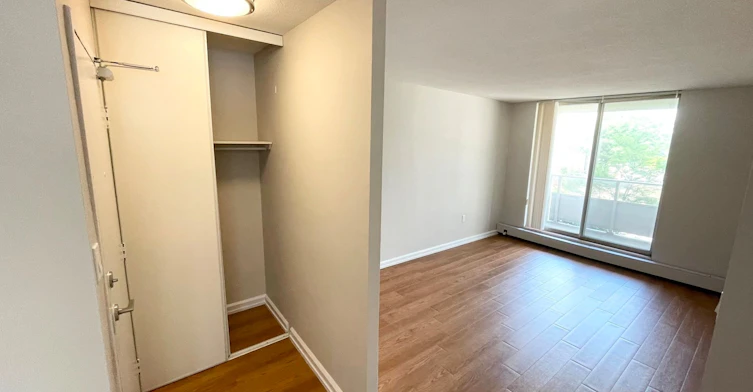 207-111 Market Street, Hamilton, ON, L8R 3K2 - 5