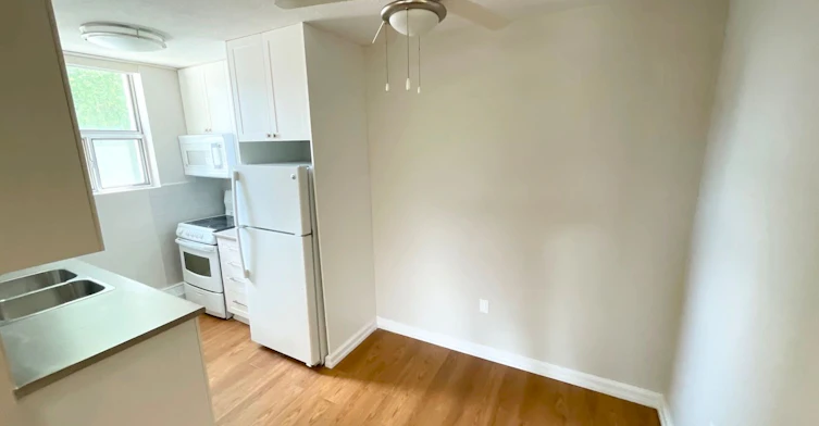 207-111 Market Street, Hamilton, ON, L8R 3K2 - 7
