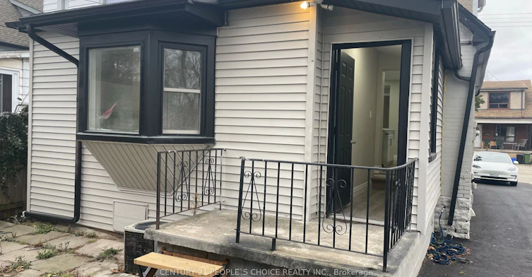136 Edgemont Street N, Hamilton, ON, L8H 4E1 - 38