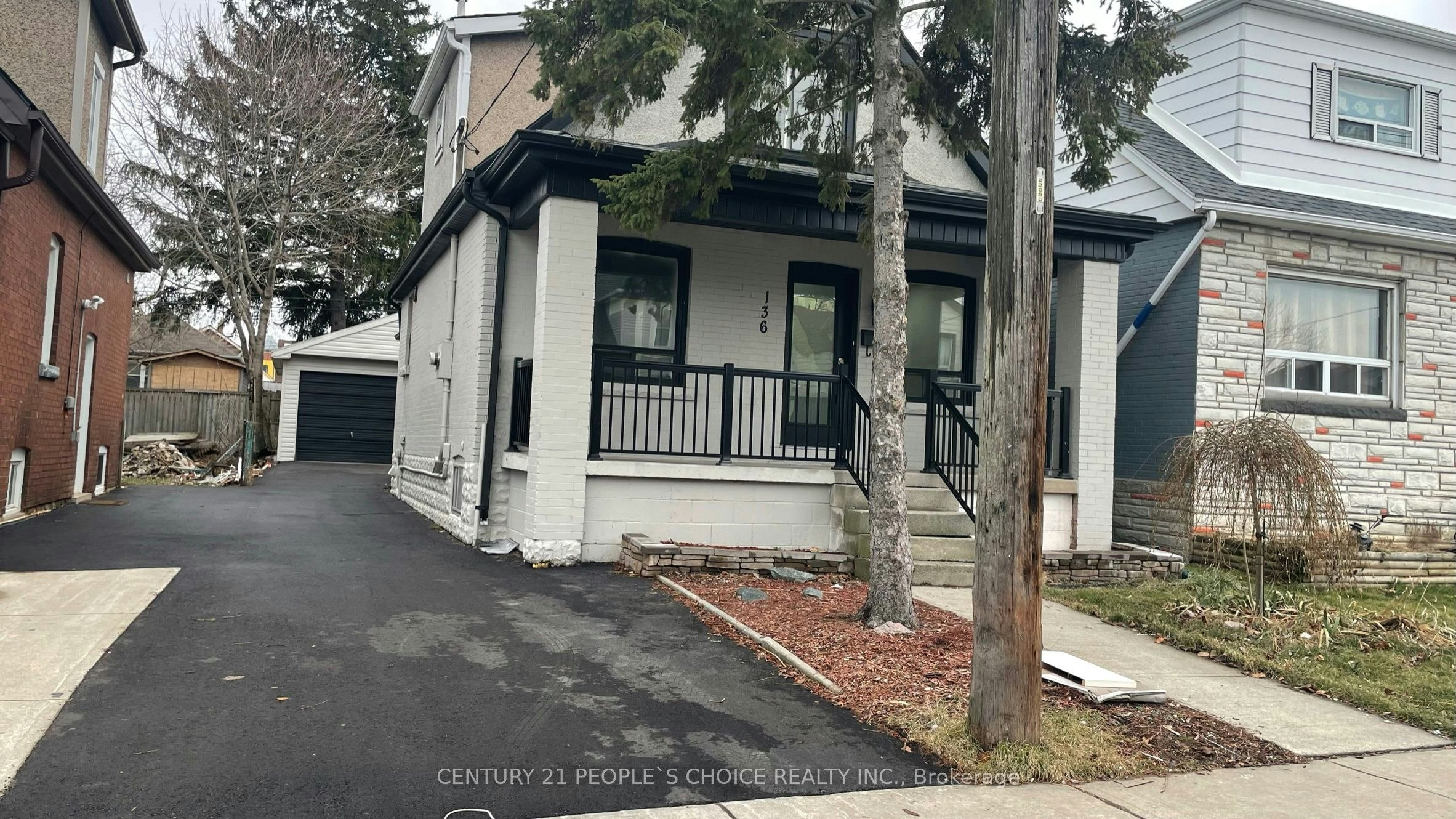 136 Edgemont Street N, Hamilton, ON, L8H 4E1 - 4