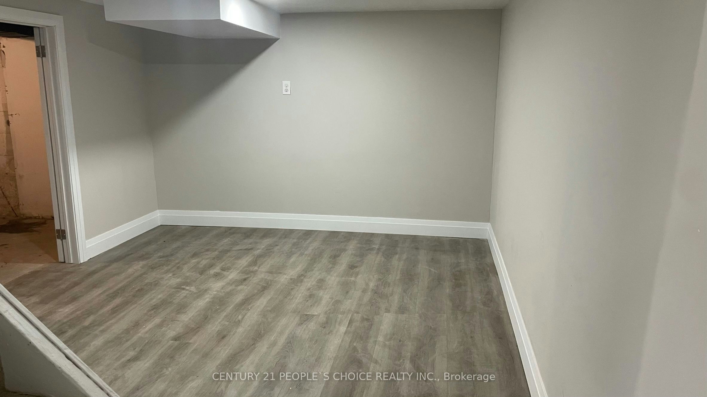 136 Edgemont Street N, Hamilton, ON, L8H 4E1 - 35