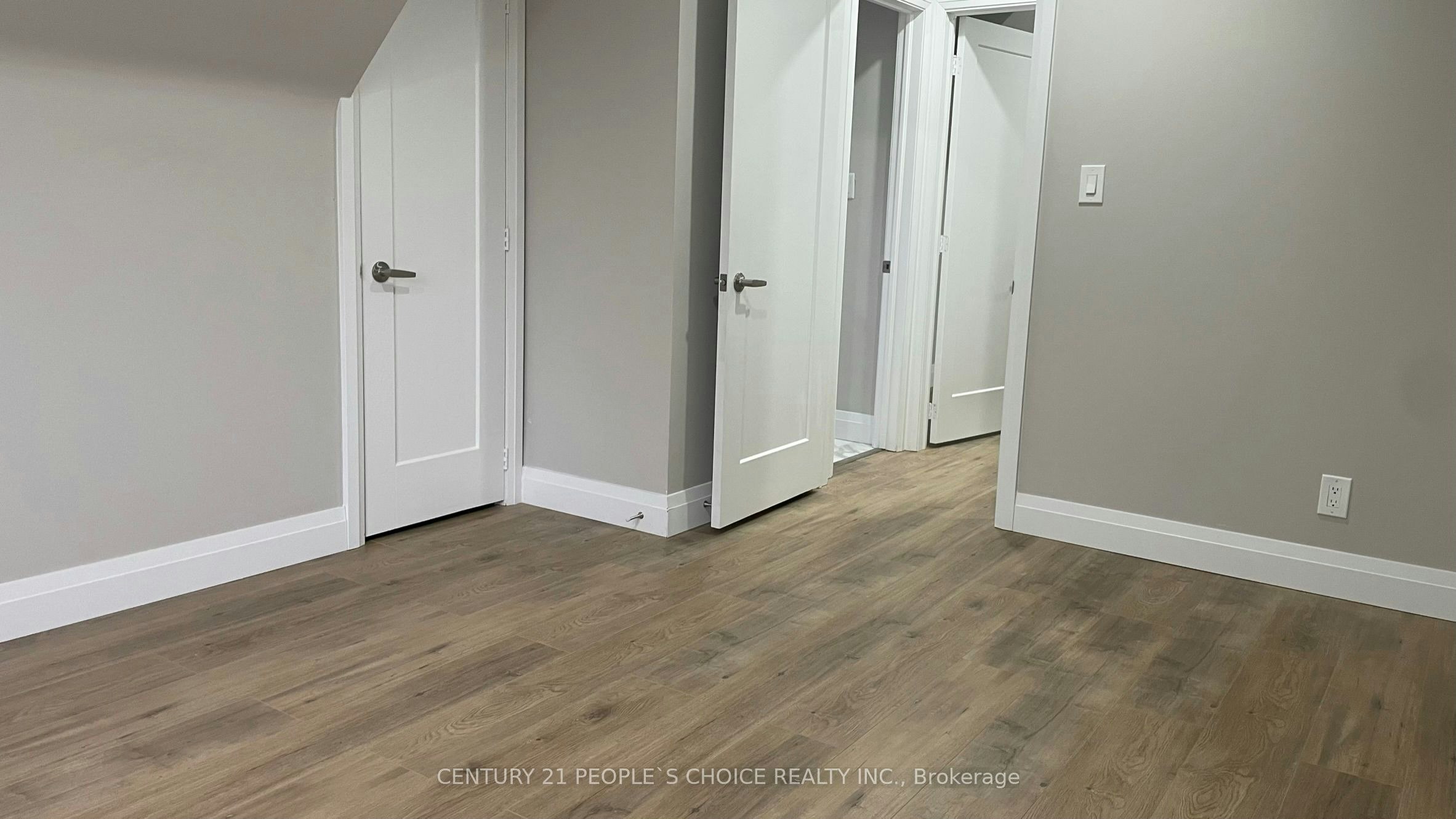 136 Edgemont Street N, Hamilton, ON, L8H 4E1 - 28