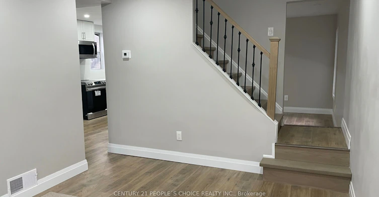 136 Edgemont Street N, Hamilton, ON, L8H 4E1 - 11