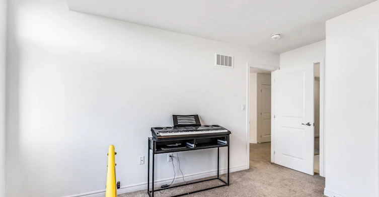 330 Gillespie Drive, Brantford, ON, N3T 0X1 - 32