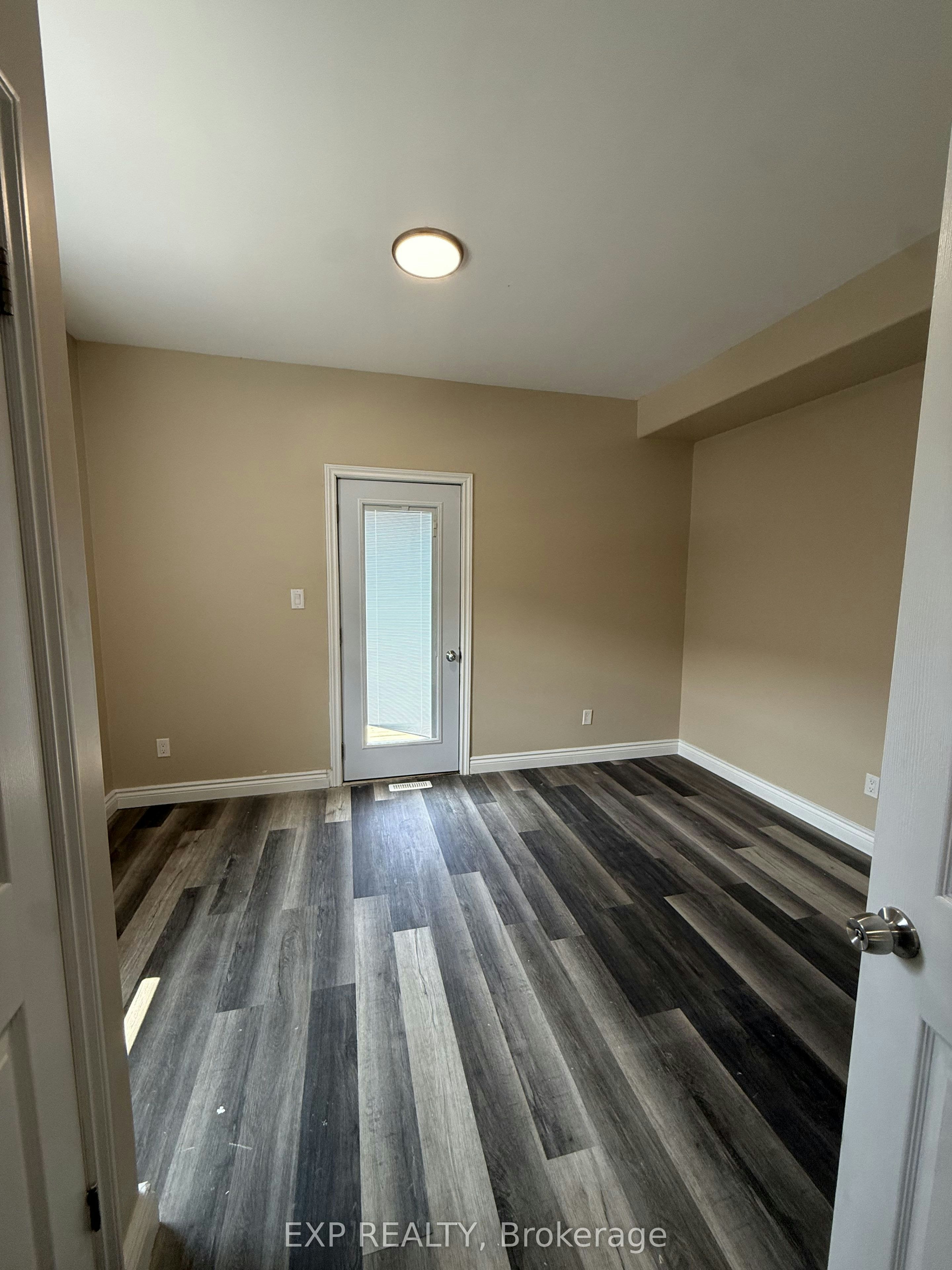 33 Concord Avenue, St. Catharines, ON, L2M 5N5 - 8