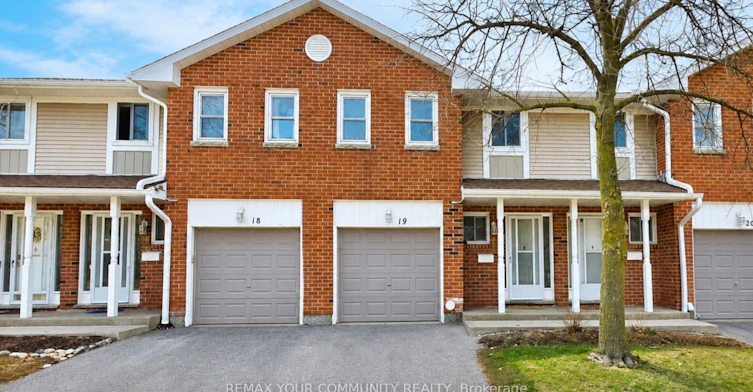 19-210 Highland Crescent, Kitchener, ON, N2M 5H7