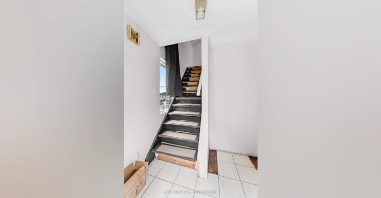 Upper-4124 Terrace Avenue W, Niagara Falls, ON, L2E 3J3 - 5