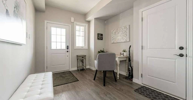 5 Pim Lane, Hamilton, ON, L9K 0K1 - 4