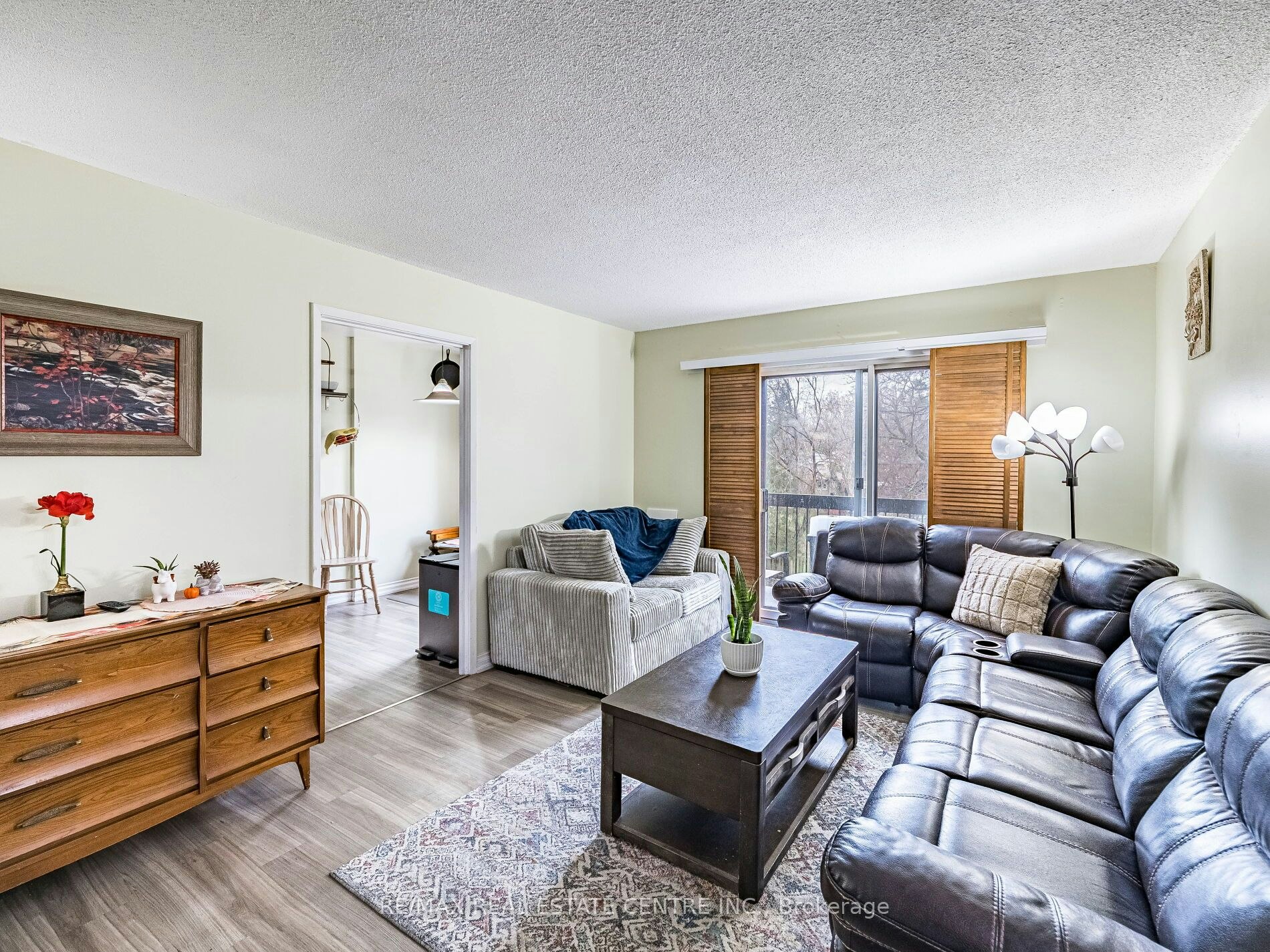 121-49 Rhonda Road, Guelph, ON, N1H 7A4 - 9