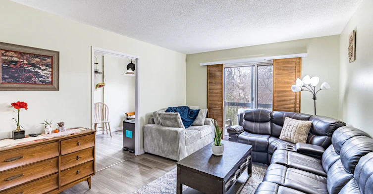 121-49 Rhonda Road, Guelph, ON, N1H 7A4 - 9