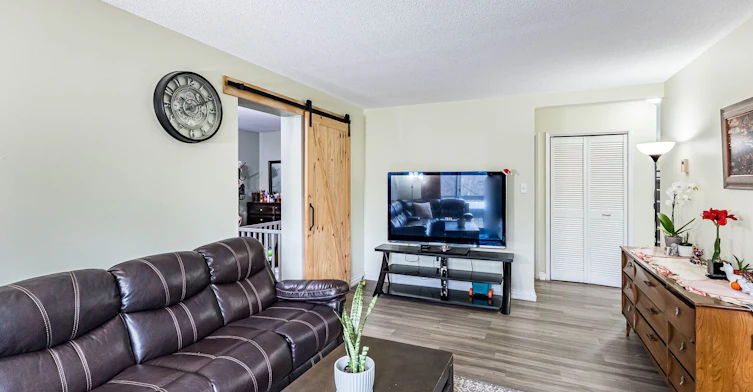121-49 Rhonda Road, Guelph, ON, N1H 7A4 - 11