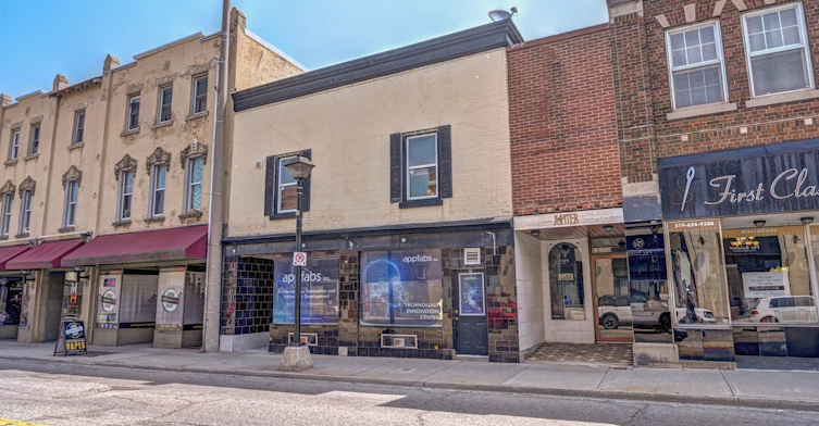 3-13-15 Ainslie Street, Cambridge, ON, N1R 3J3
