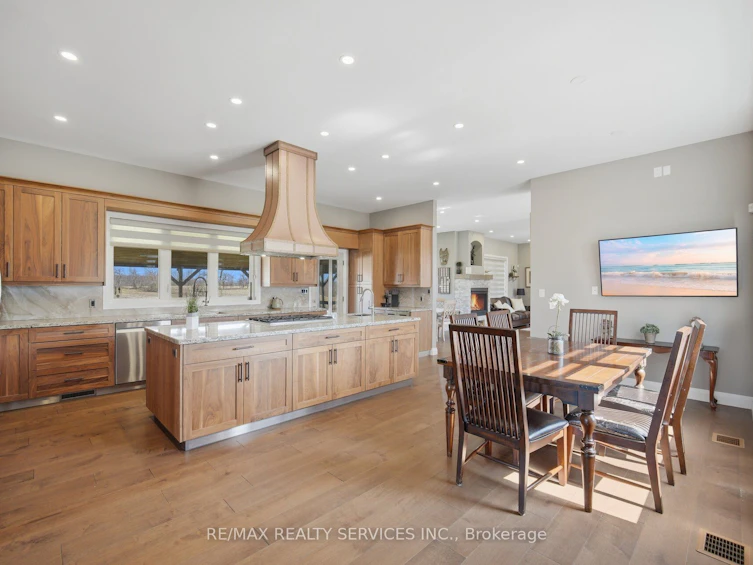 9522 Wellington 22 Road, Erin, ON, N0B 1Z0 - 17