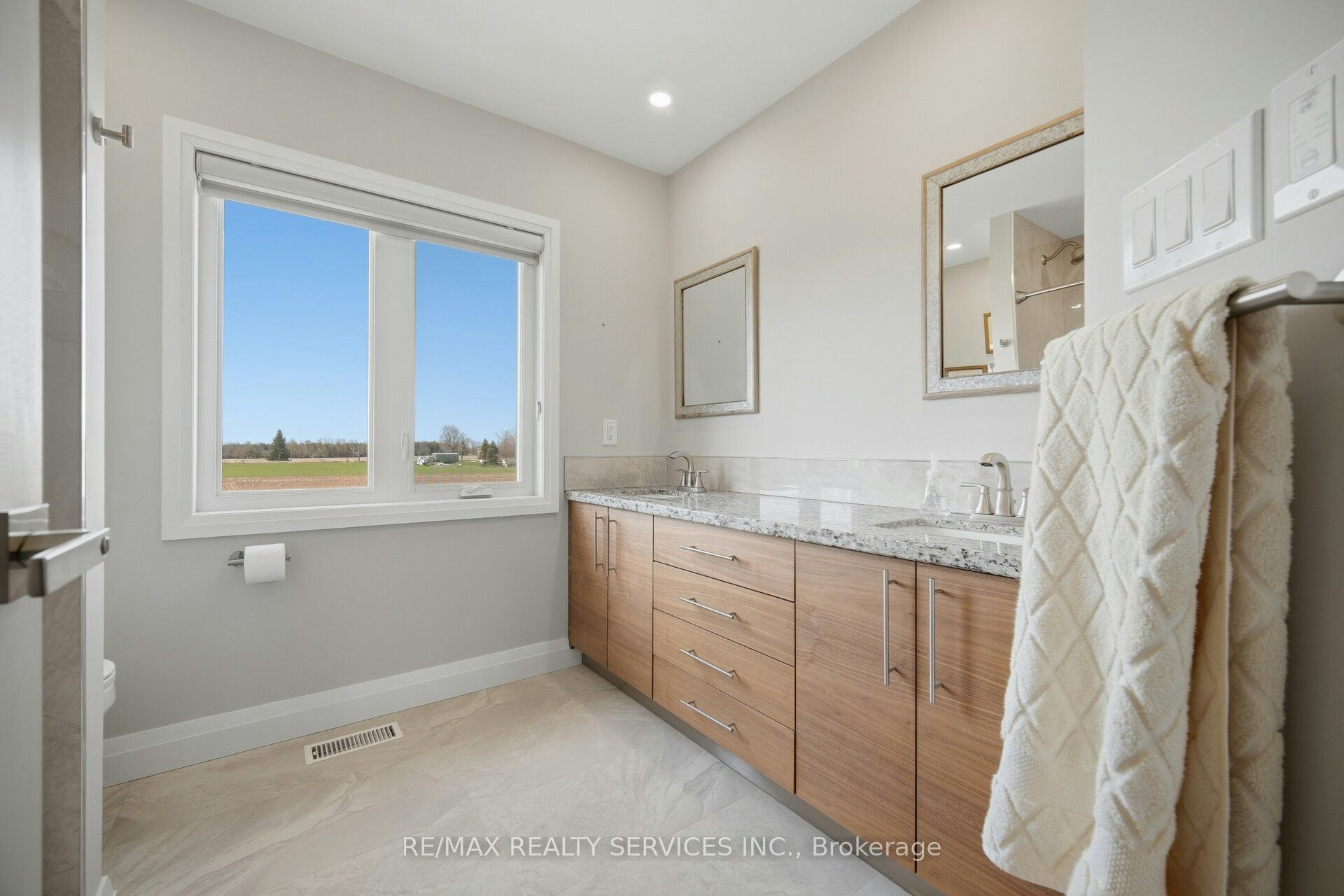 9522 Wellington 22 Road, Erin, ON, N0B 1Z0 - 36