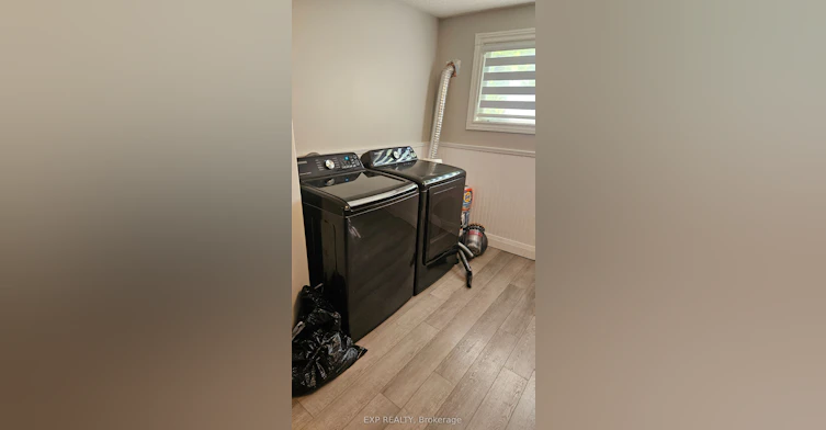 upper-64 Chapel Hill Crescent, Welland, ON, L3C 6G9 - 24