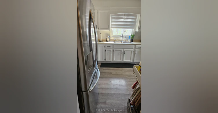 upper-64 Chapel Hill Crescent, Welland, ON, L3C 6G9 - 7