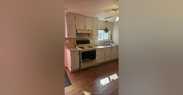 Lower-64 Chapel Hill Crescent, Welland, ON, L3C 6G9 - 5