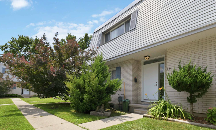 191 Boullee Street