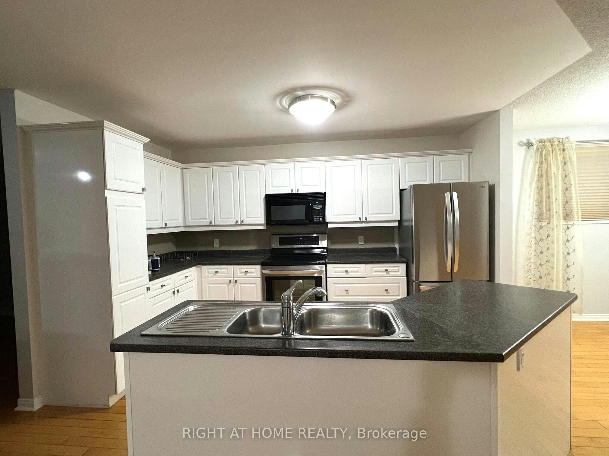590 Arbour Crescent, Kingston, ON, K7M 8Y1 - 8