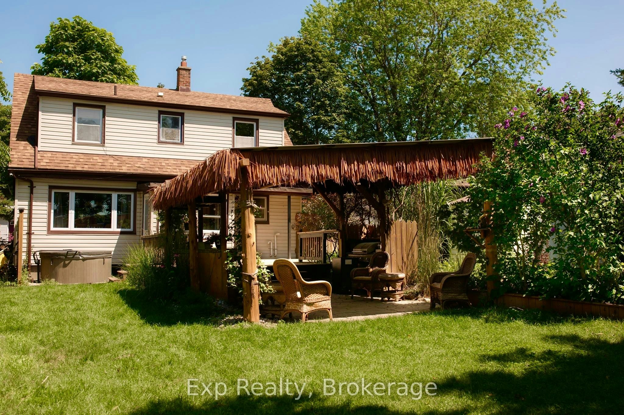 10 Valleyview Crescent, Belleville, ON, K8P 3G1