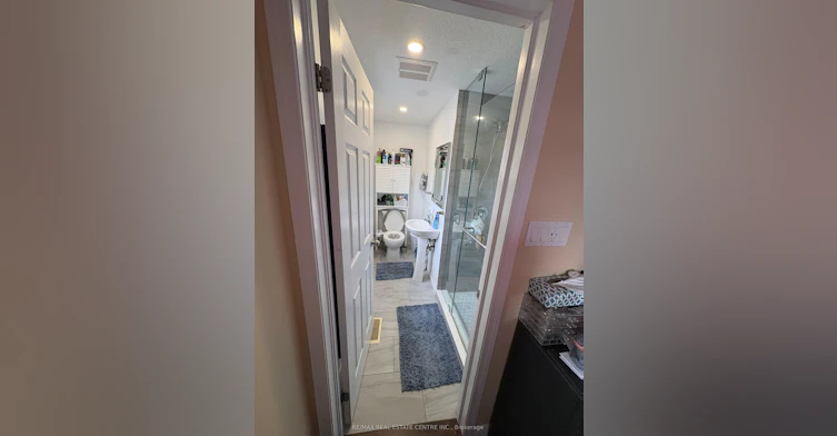 2 Sophia Crescent, Kitchener, ON, N2R 1X5 - 10