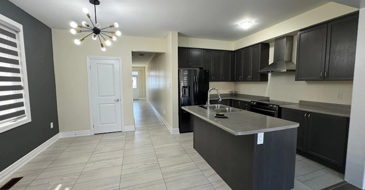 9582 Tall Grass Avenue, Niagara Falls, ON, L2G 0Y3 - 4