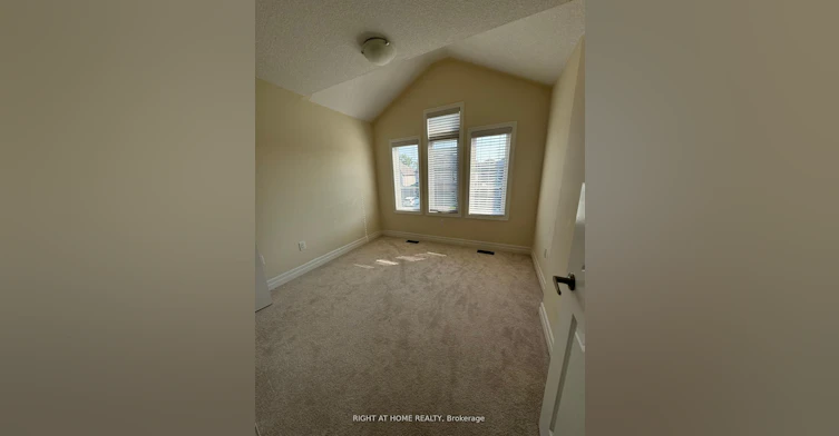 9582 Tall Grass Avenue, Niagara Falls, ON, L2G 0Y3 - 6