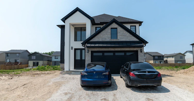 Basement-266 Hesselman Crescent, London, ON, N6M 0K3