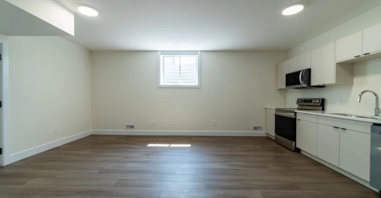 Basement-266 Hesselman Crescent, London, ON, N6M 0K3 - 11