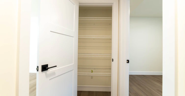 Basement-266 Hesselman Crescent, London, ON, N6M 0K3 - 19