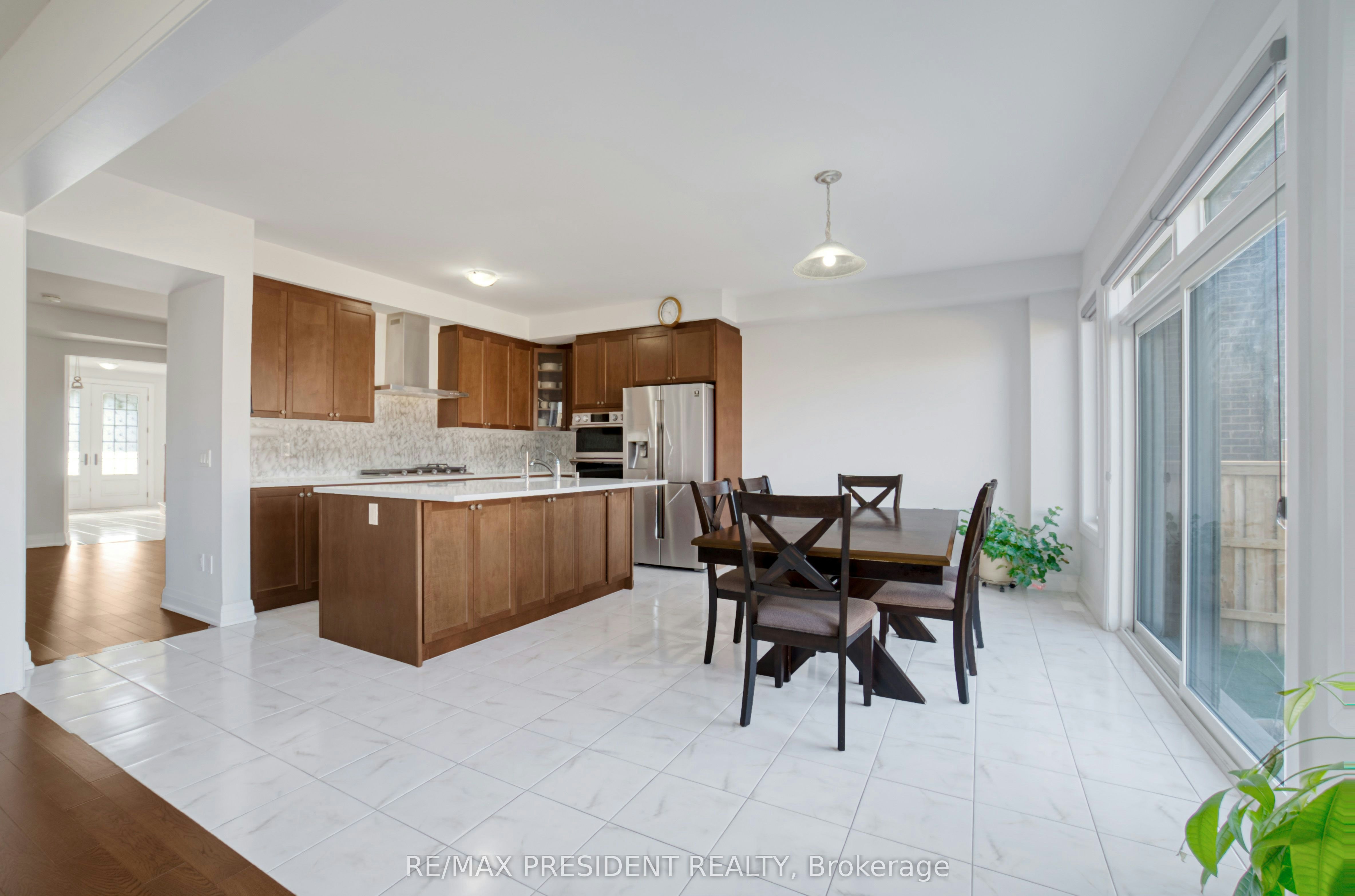 142 Prince Charles Crescent, Woodstock, ON, N4T 0N1 - 8