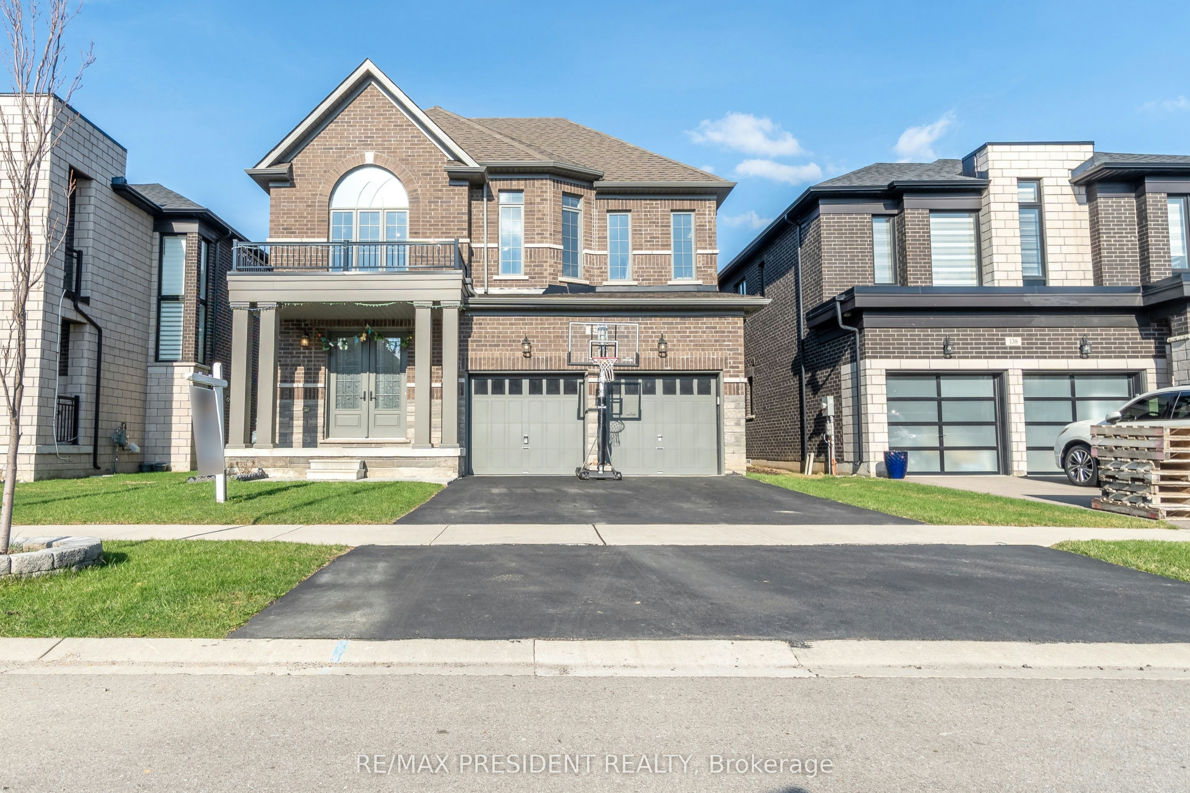 142 Prince Charles Crescent, Woodstock, ON, N4T 0N1