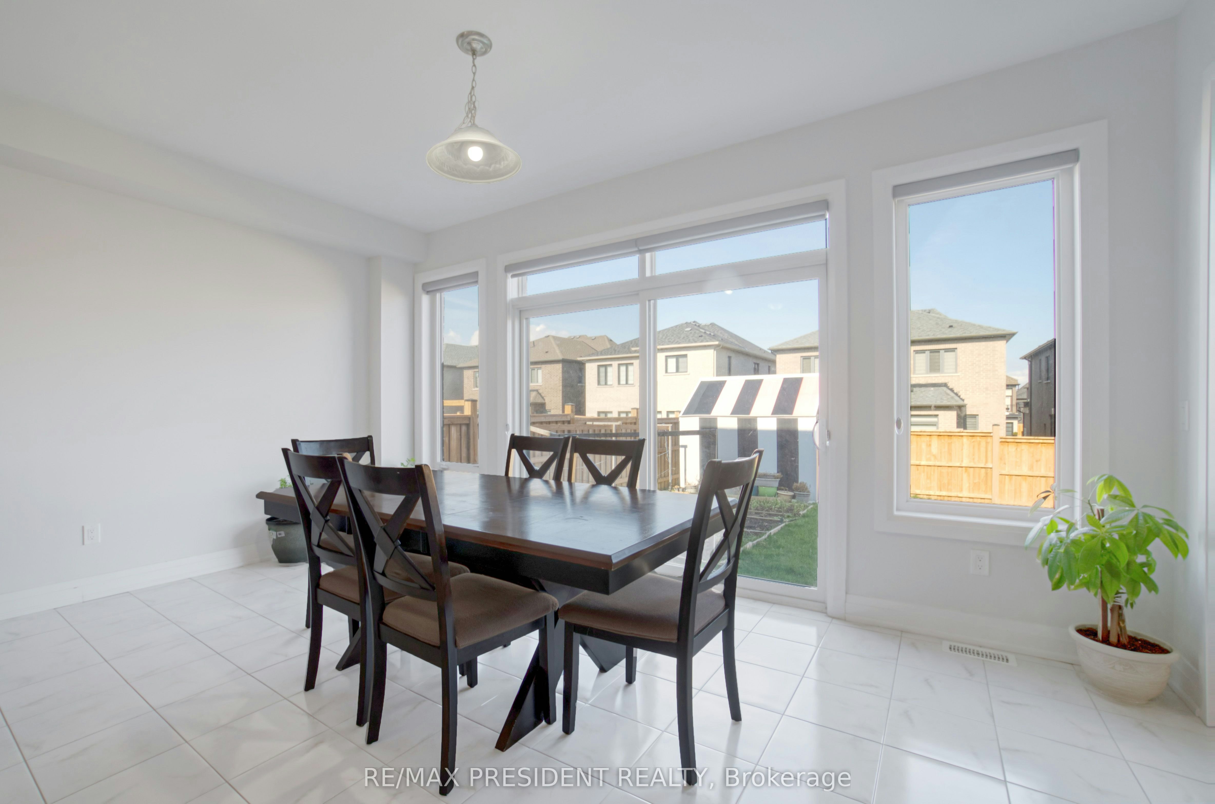 142 Prince Charles Crescent, Woodstock, ON, N4T 0N1 - 9