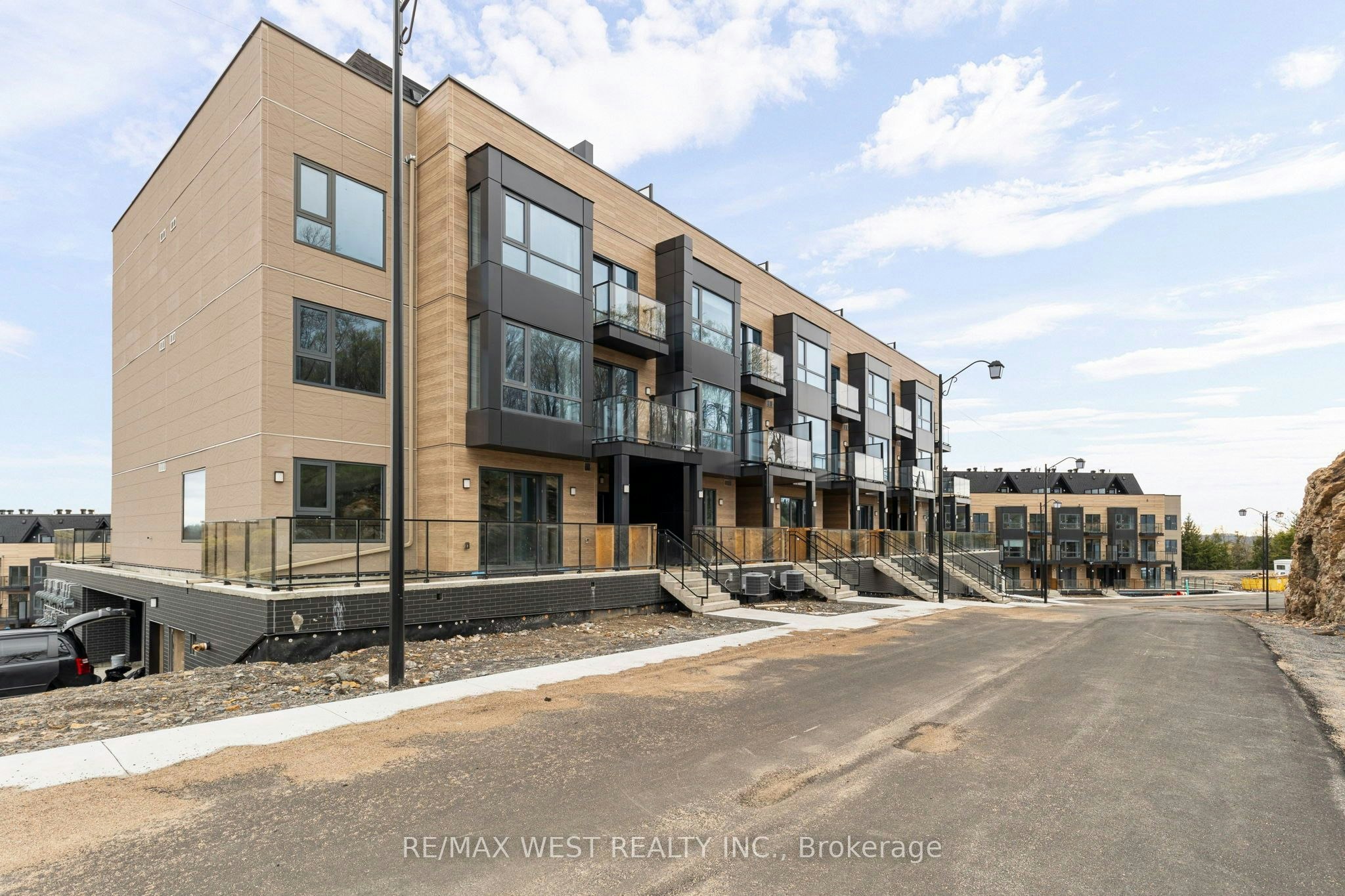 D208-119 Town Line E Road, Huntsville, ON, P1H 1S7