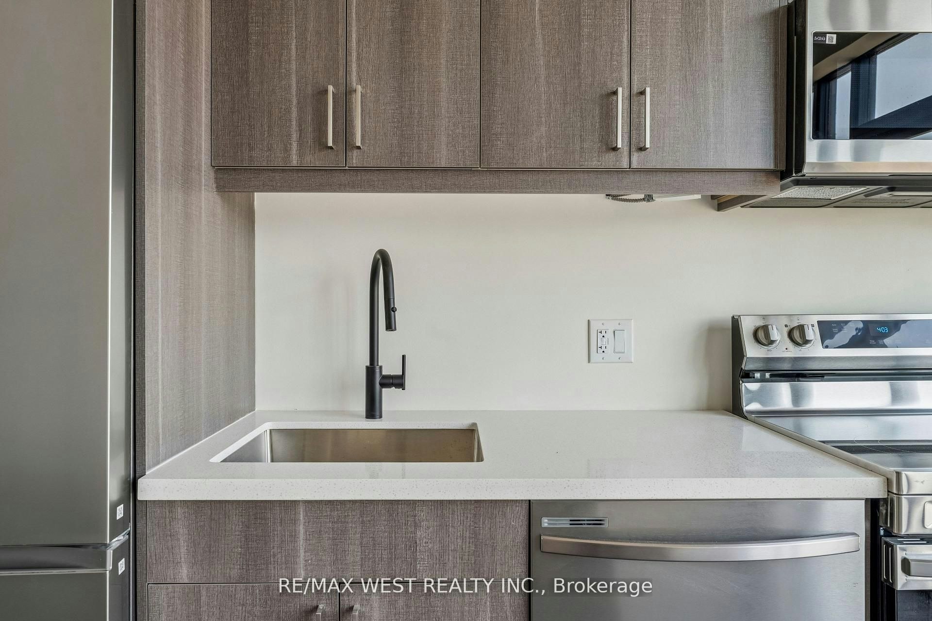 114-350 Prince Charles Drive S, Welland, ON, L3C 0L6 - 12