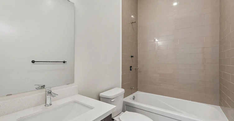 114-350 Prince Charles Drive S, Welland, ON, L3C 0L6 - 26