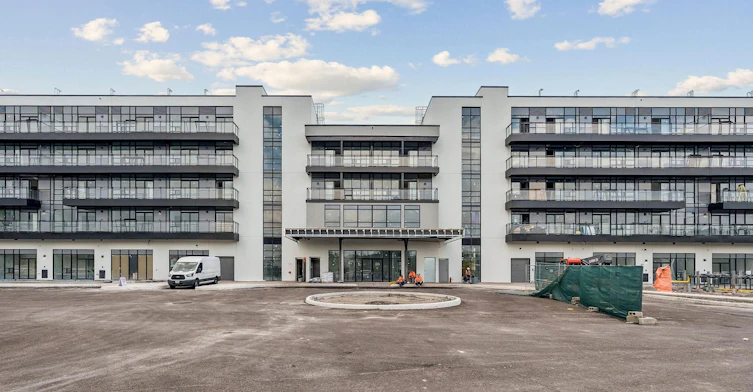 114-350 Prince Charles Drive S, Welland, ON, L3C 0L6 - 2