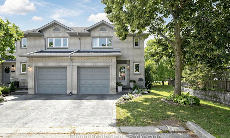 16-1 Royalwood Court