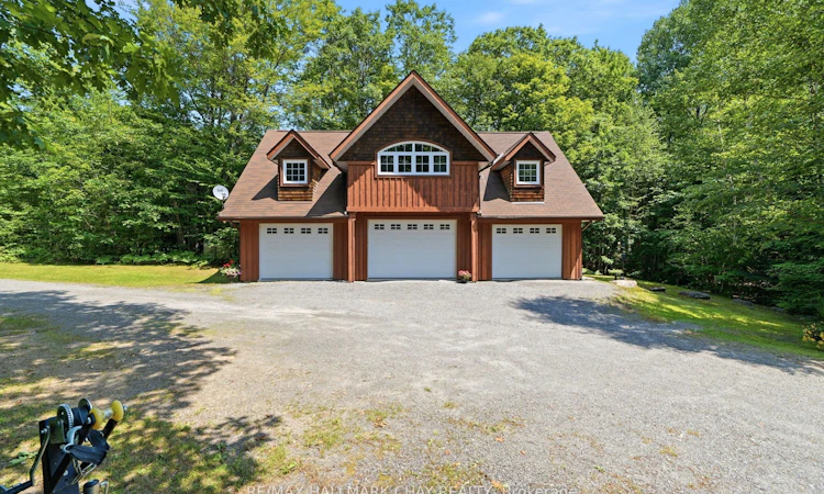 50 Price Point Road